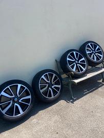 Cerchi Nissan + Gomme Pirelli