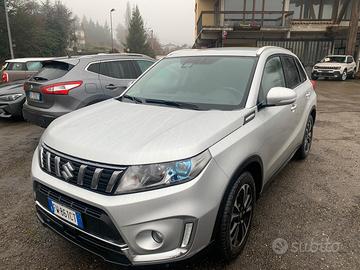 Suzuki Vitara benzina e gpl-top full optional-anno