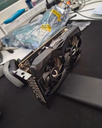 ryzen 5 3600+dissipatore a liquido+case+ 1660Super