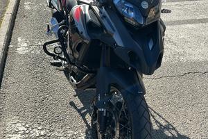 Benelli trk 502 x