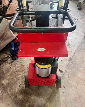 Spaccalegna Attila ase 3500. 8V