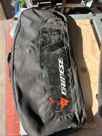 Paraschiena moto Dainese con bretelle e fascia