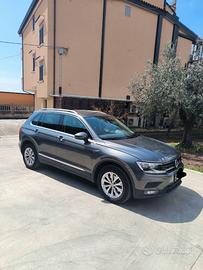 W Tiguan 35.200 km AUTOMATICA 2.0TDI 150CV PERMUTA