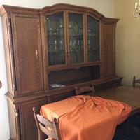 Vetrina da soggiorno in legno