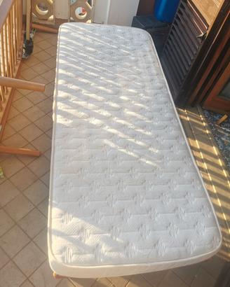 Reti in legno ErgoThermic e materassi in lattice 