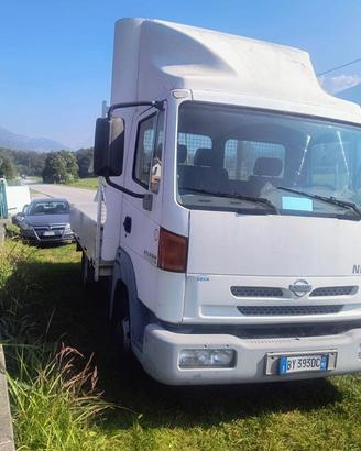 NISSAN CABSTAR 3.0 106 CV