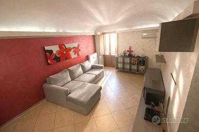 Villa di 94 m² con 3 locali e box auto a Trino