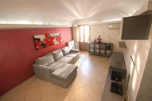 Villa di 94 m² con 3 locali e box auto a Trino