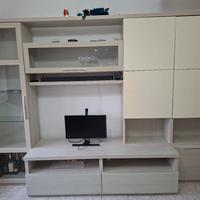 Parete soggiorno attrezzata