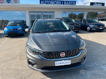 Fiat Tipo 1.6 Mjt S&S SW Lounge "Car Play"