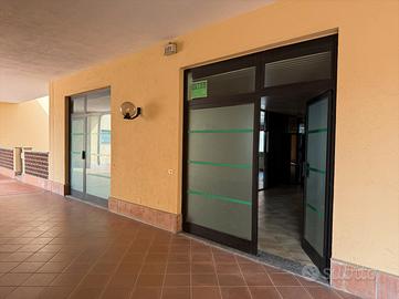 Locale commerciale 100 mq