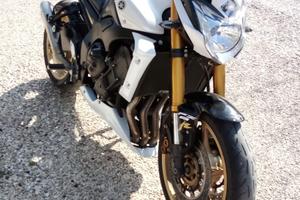 Yamaha fz8 2010