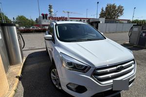 Ford kuga titanium