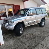 Mitsubishi Pajero target 