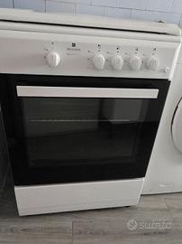 Cucina a Gas con forno 