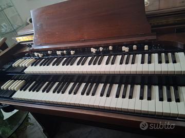 ORGANO HAMMOND MOD. CV + PERCUSSIONI+LESLIE