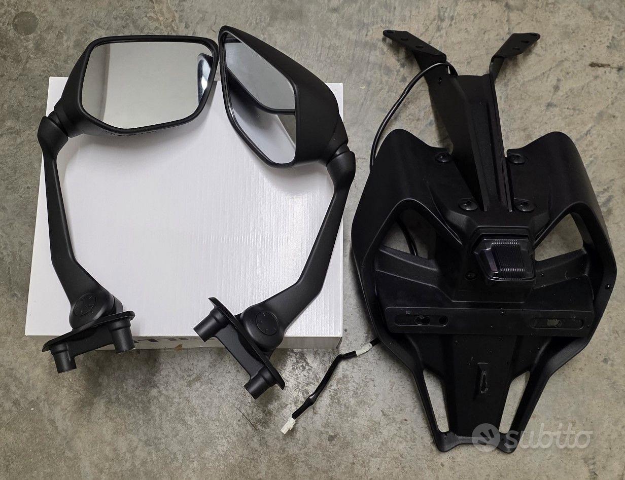 Accessori da appendere allo specchietto retrovisore 'auto for