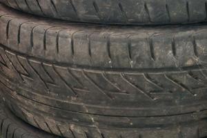 n 4 Peumatici Lassa phenoma 215/45/r17 91w