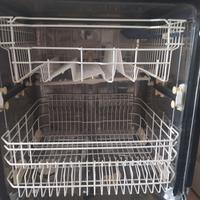 Lavastoviglie ariston