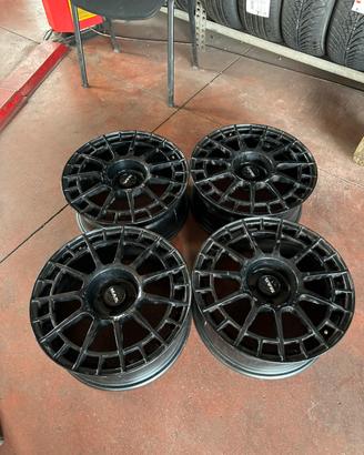 4 Cerchi Da 17 4x98 Abarth Mak NTT 17 GLOSS BLACK