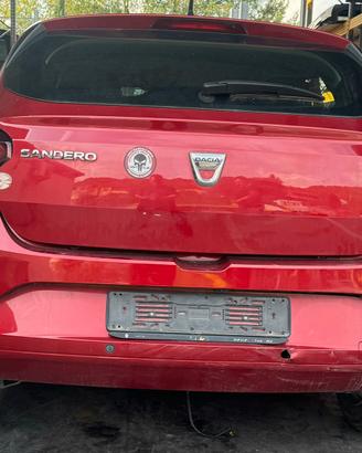 Vendiamo ricambi Dacia Sandero Streetway anno2022