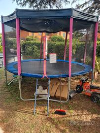 trampolino elastico -saltarello -tappeto elastico
