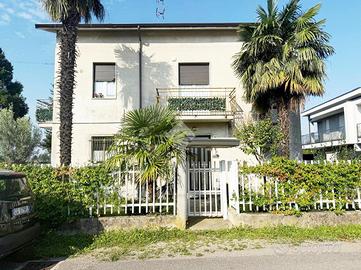 VILLA SINGOLA A TURATE