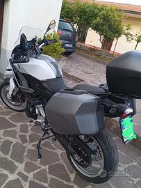 Moto BMW F900XR  Ann 2020