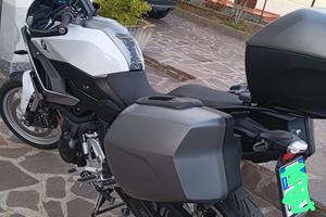 Moto BMW F900XR  Ann 2020