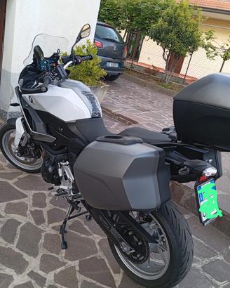 Moto BMW F900XR  Ann 2020