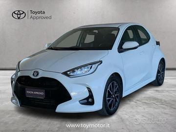 Toyota Yaris 4nd serie 1.5 Hybrid 5 porte Trend