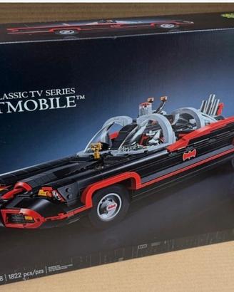 Lego batmobile