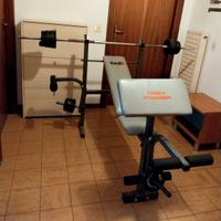 Panca multipla per allenamento.