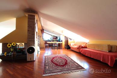 Musicisti stranieri:monolocale ampio mutuabile