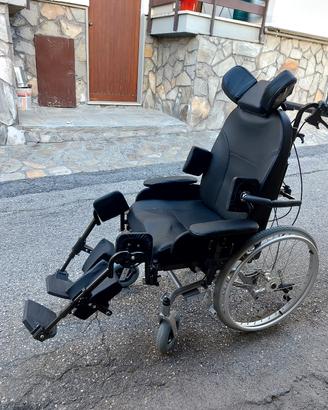 carrozzina per invalidi