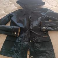 Giubbotto da donna Woolrich con cappuccio