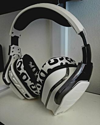 Cuffie Gaming Wireless Logitech G933 Artemis Spect
