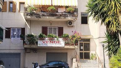 Appartamento di 181 m² con più di 5 locali a Agrop