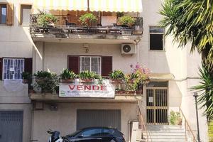 Appartamento di 181 m² con più di 5 locali a Agrop