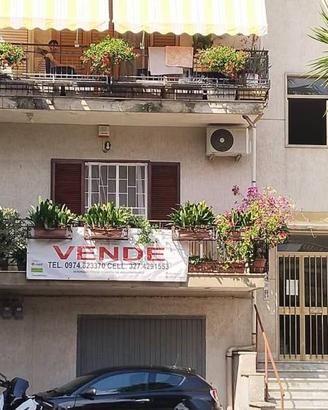 Appartamento di 181 m² con più di 5 locali a Agrop