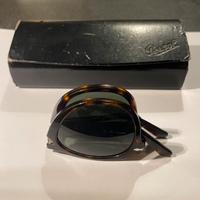 Persol 714