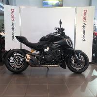 Ducati Diavel V4