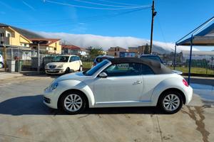 Volkswagen Maggiolino Cabrio 1.6 TDI Design