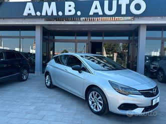 Opel Astra 1.2 Turbo 110 CV 5 porte GARANZIA FINO 