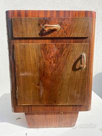 Il Comodino Art Déco