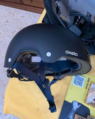 CASCO BICI -OMONOPATTINO NUOVO