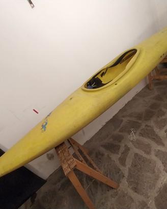 Kayak Prion Taifun Slalom