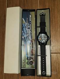 Orologio commemorativo tra Dekra e DTM