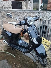 Vespa 125lx (2.318 km)
