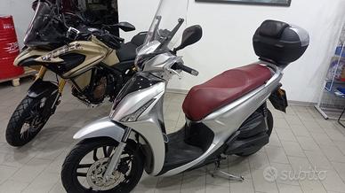 Kymco People 150i